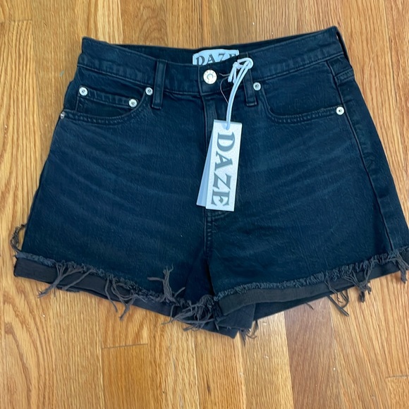 DAZE Pants - DAZE Troublemaker Black High Rise Denim shorts. Women size 26. NWT